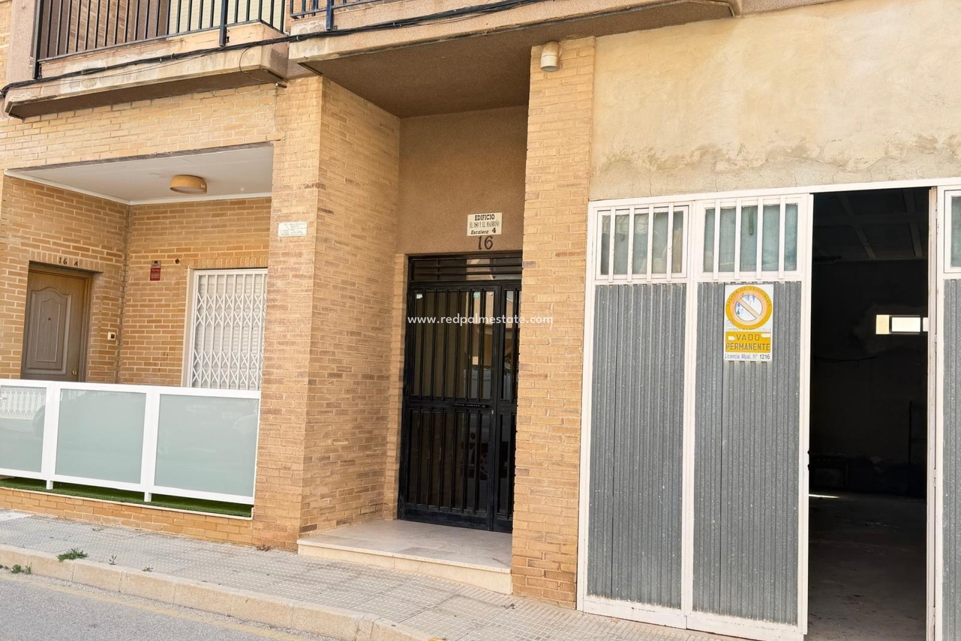 Revente - Entreprise -
Lo Pagan - Villananitos