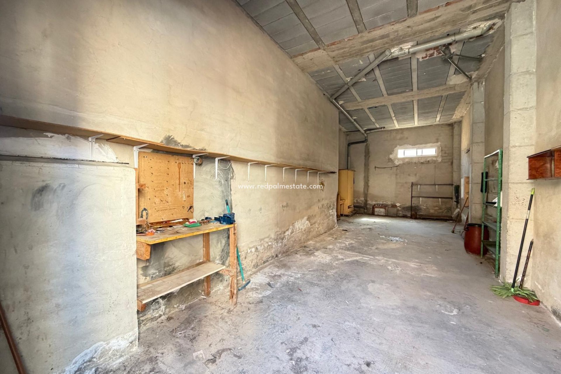 Revente - Entreprise -
Lo Pagan - Villananitos