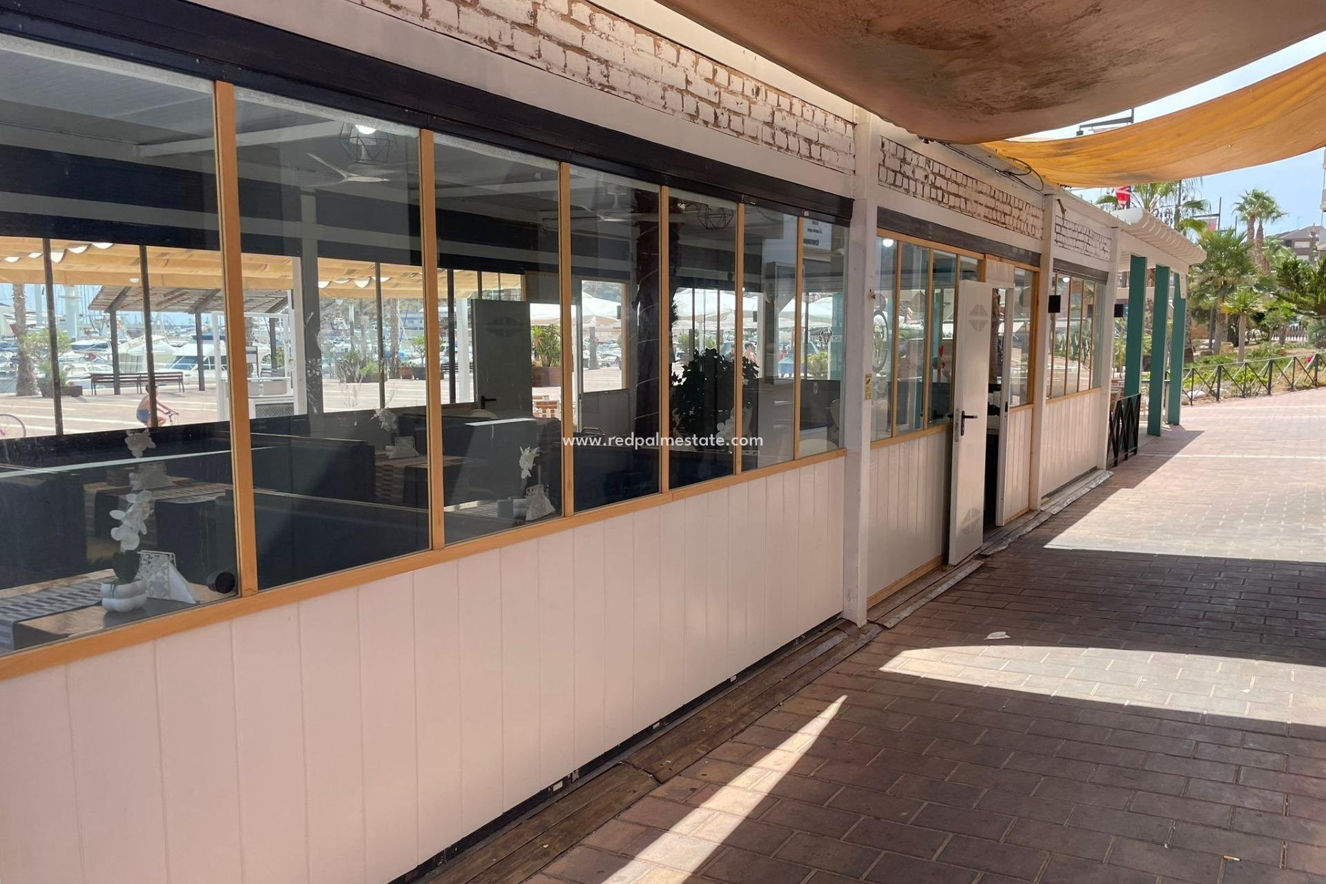 Revente - Entreprise -
Mazarron - Paseo