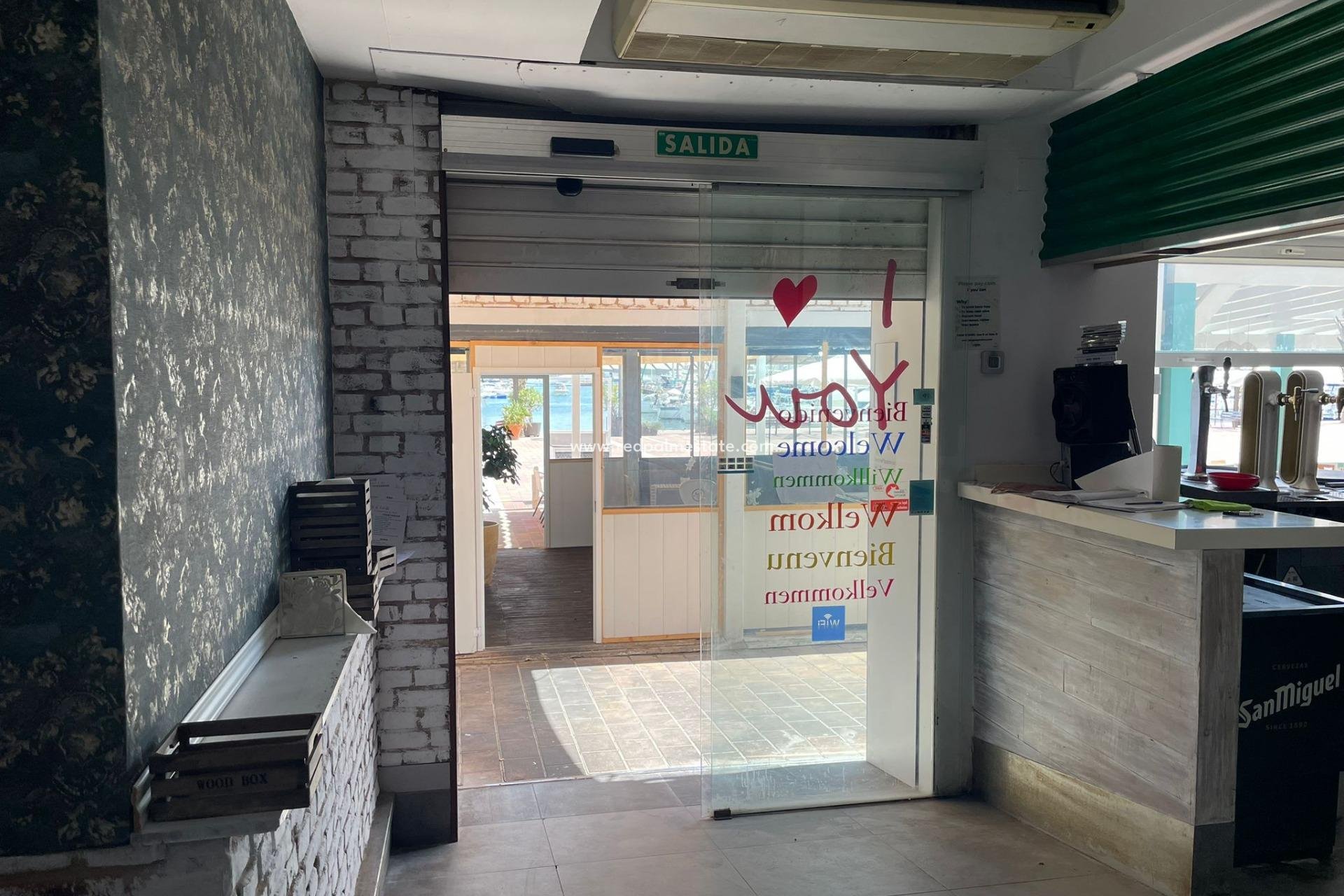 Revente - Entreprise -
Mazarron - Paseo