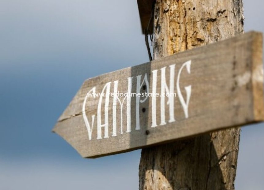 Revente - Entreprise -
No Town