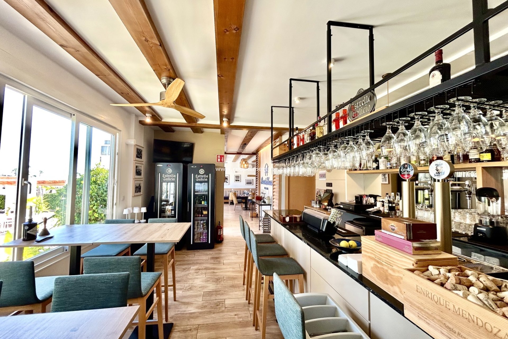 Revente - Entreprise -
Orihuela Costa - Cabo Roig