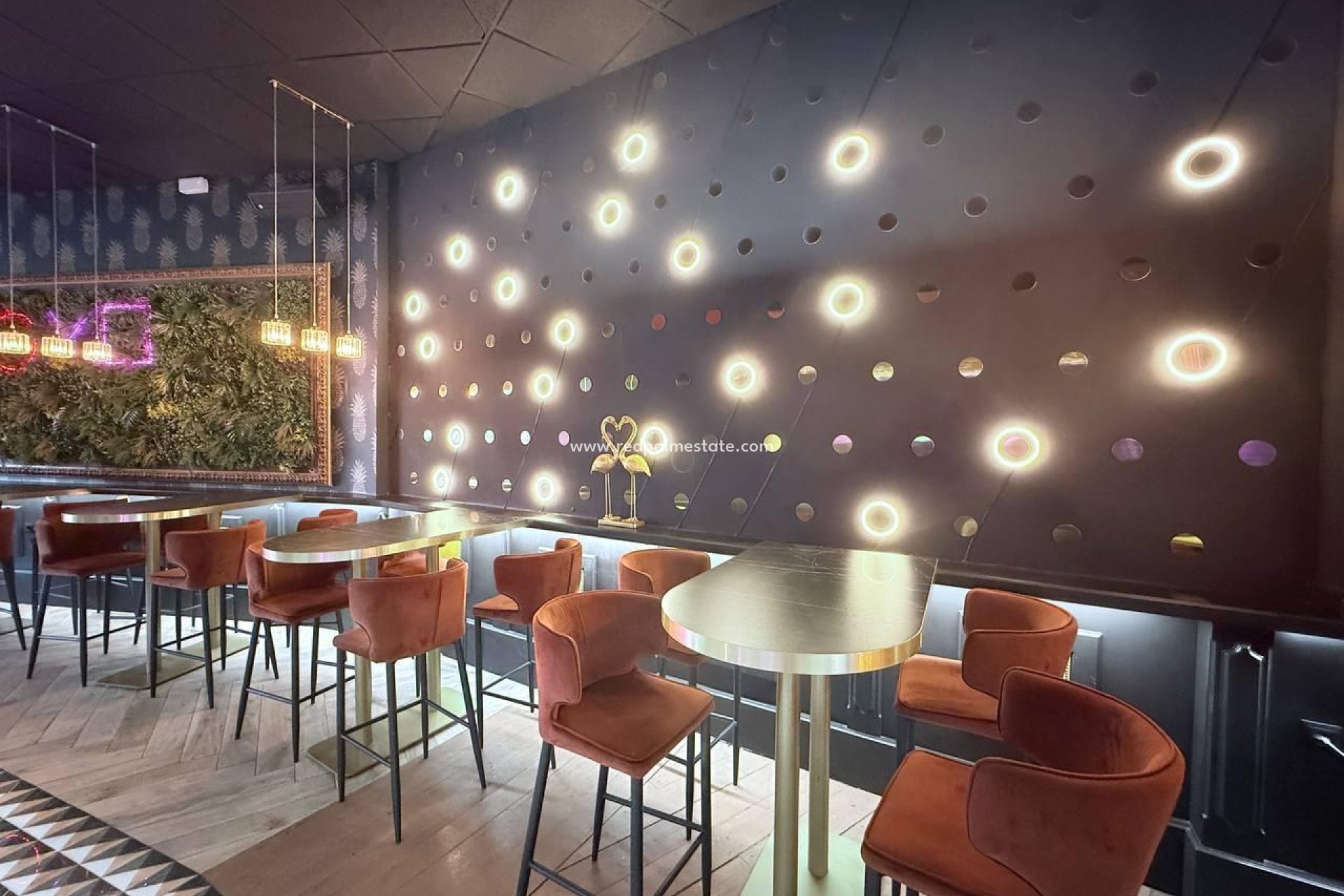 Revente - Entreprise -
Orihuela Costa - Cabo Roig