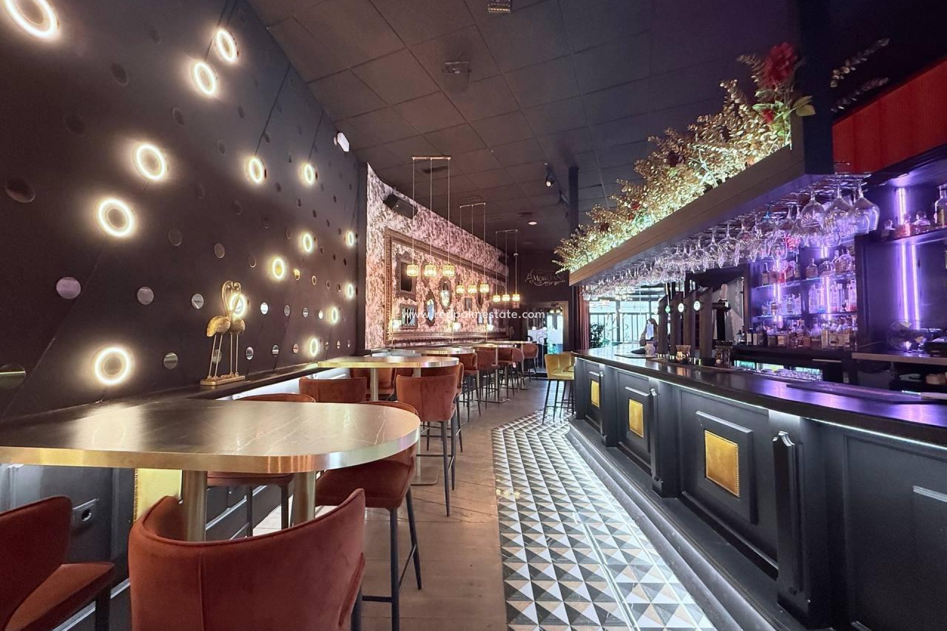 Revente - Entreprise -
Orihuela Costa - Cabo Roig