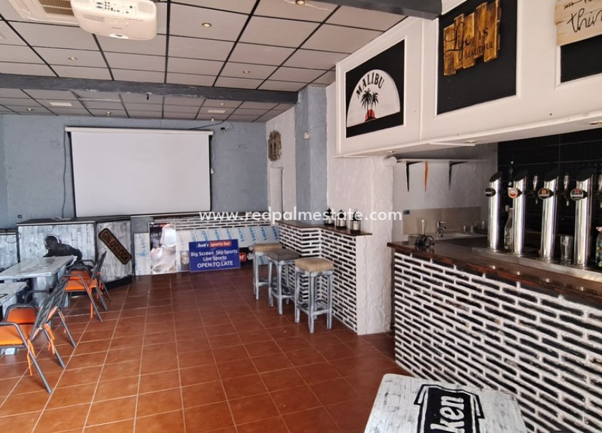 Revente - Entreprise -
Orihuela Costa - Inland