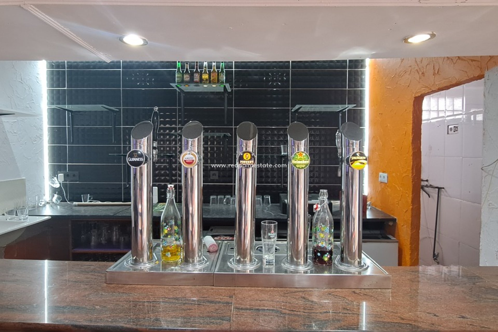 Revente - Entreprise -
Orihuela Costa - Inland