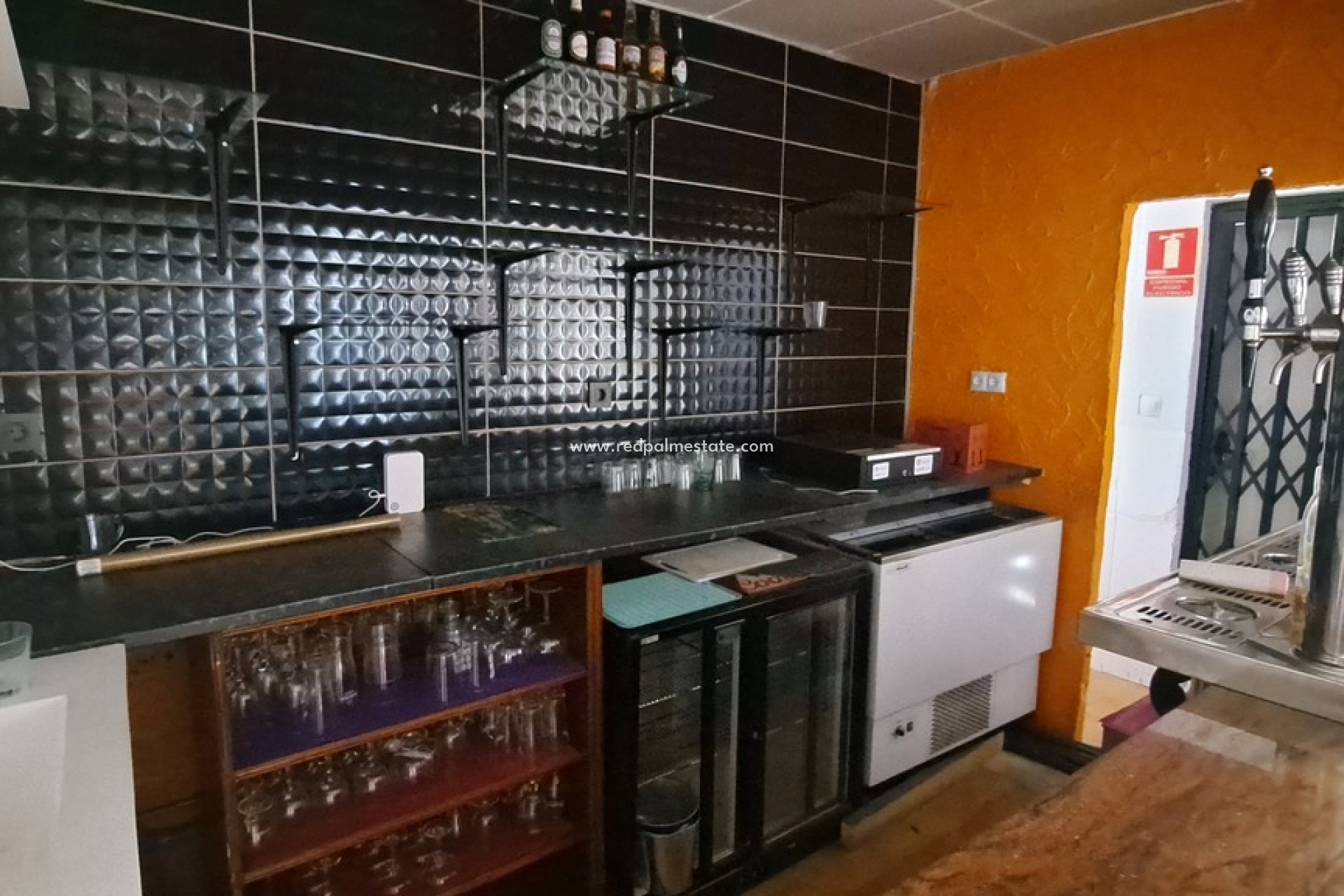 Revente - Entreprise -
Orihuela Costa - Inland