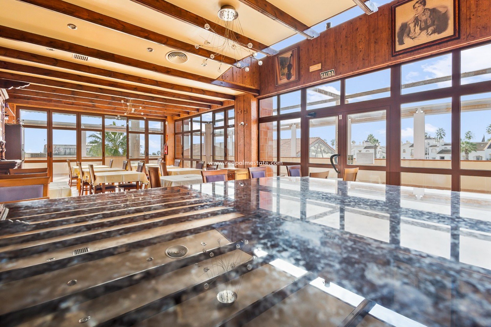 Revente - Entreprise -
Orihuela Costa - Los Dolses