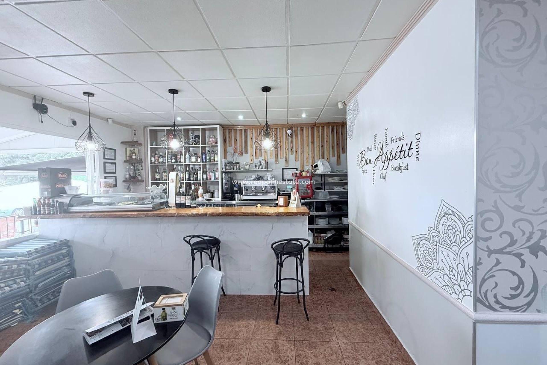 Revente - Entreprise -
Orihuela Costa - Punta prima