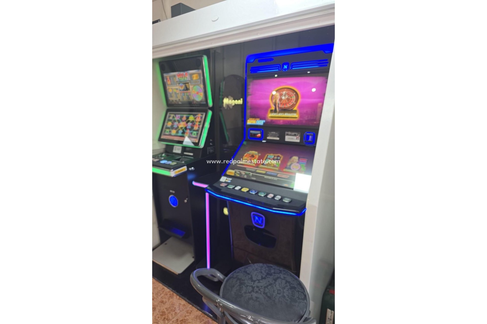 Revente - Entreprise -
Orihuela Costa - Punta prima