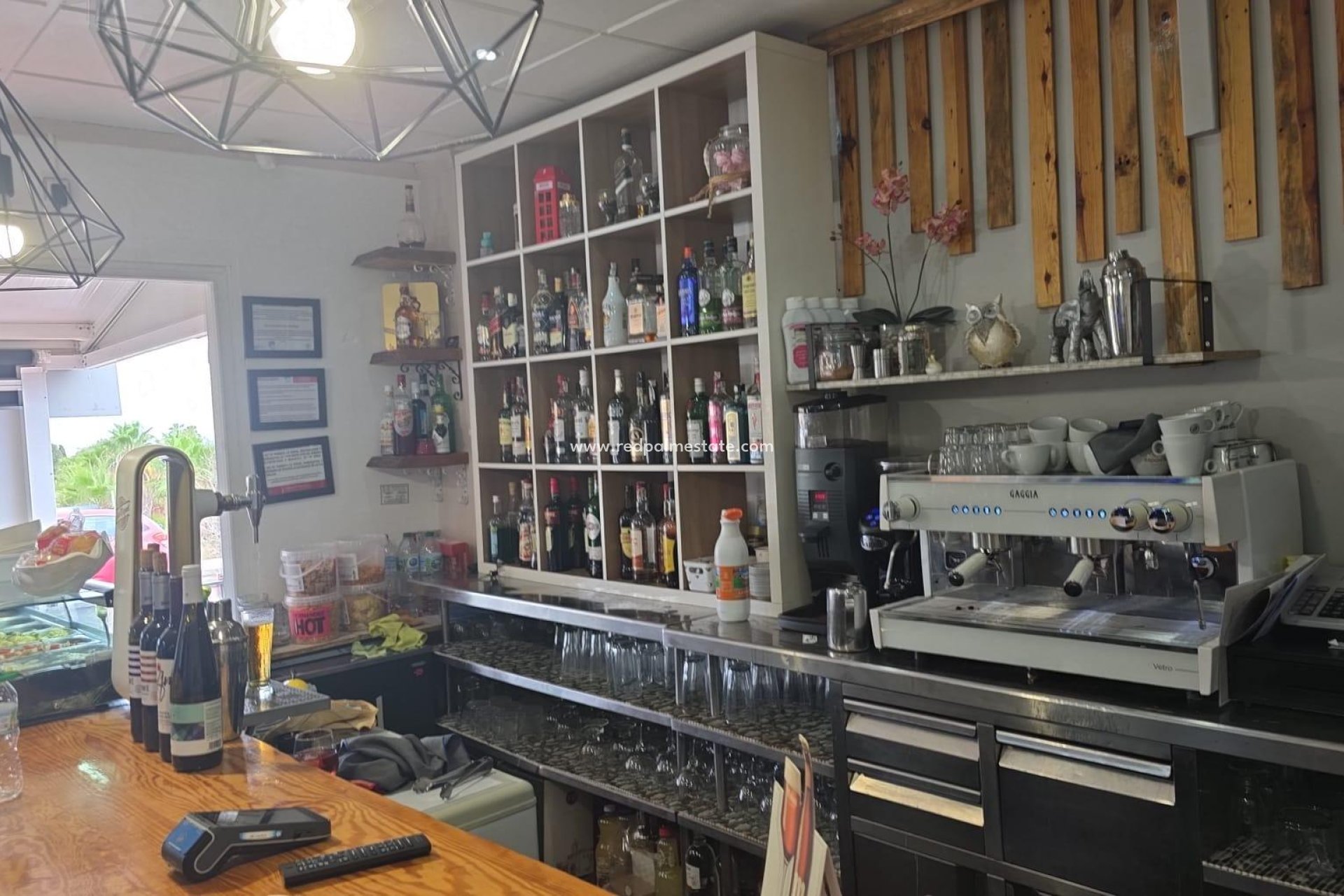 Revente - Entreprise -
Orihuela Costa - Punta prima