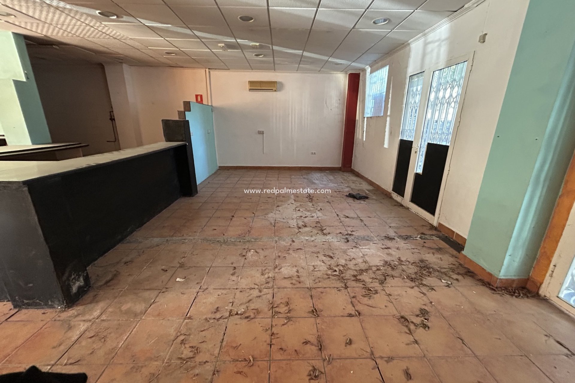 Revente - Entreprise -
Orihuela Costa - Villamartín