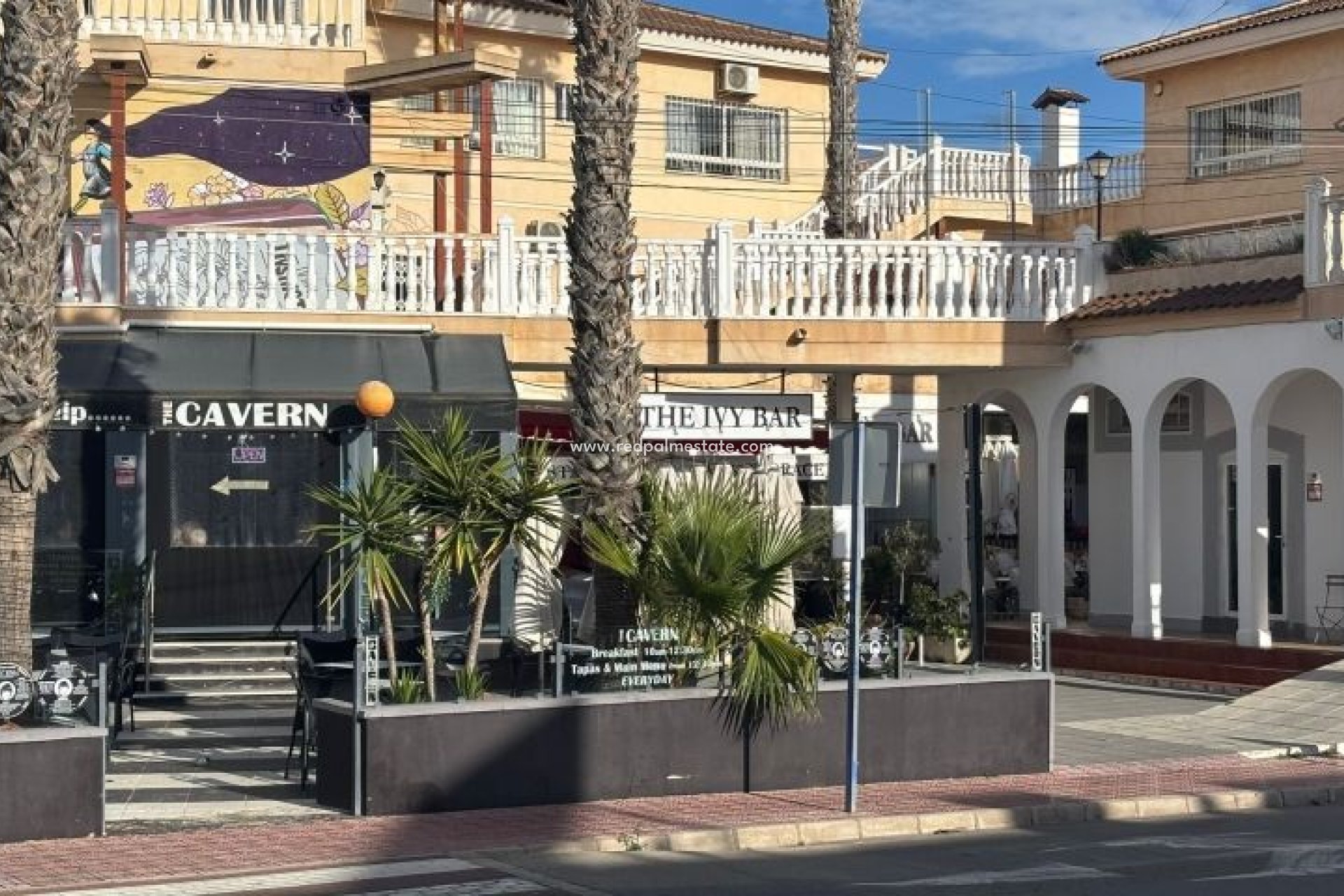 Revente - Entreprise -
Orihuela Costa