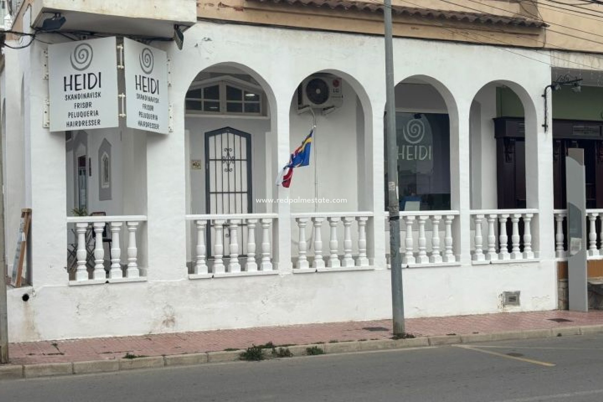 Revente - Entreprise -
Orihuela Costa