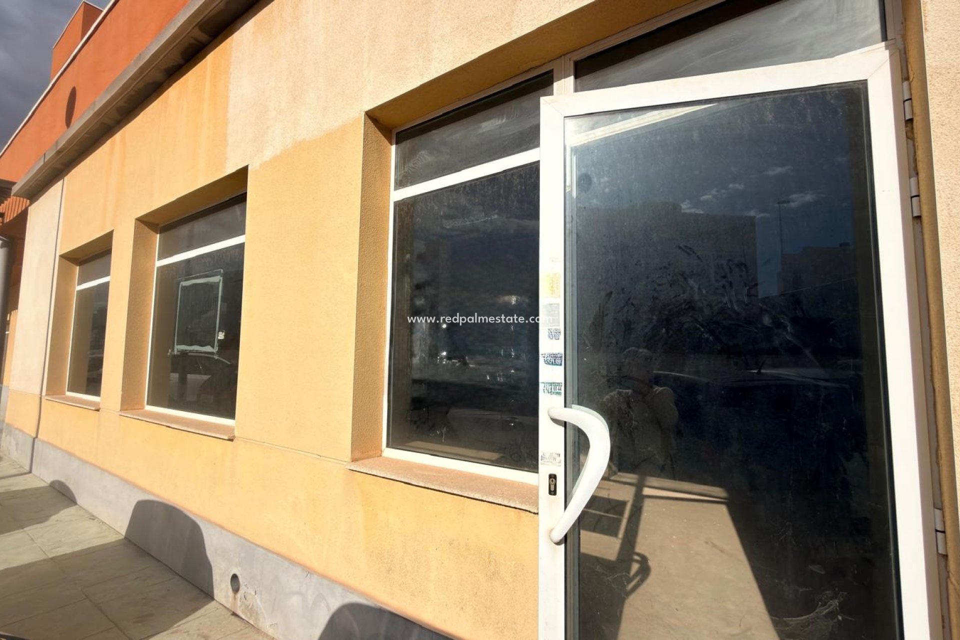 Revente - Entreprise -
Orihuela Costa