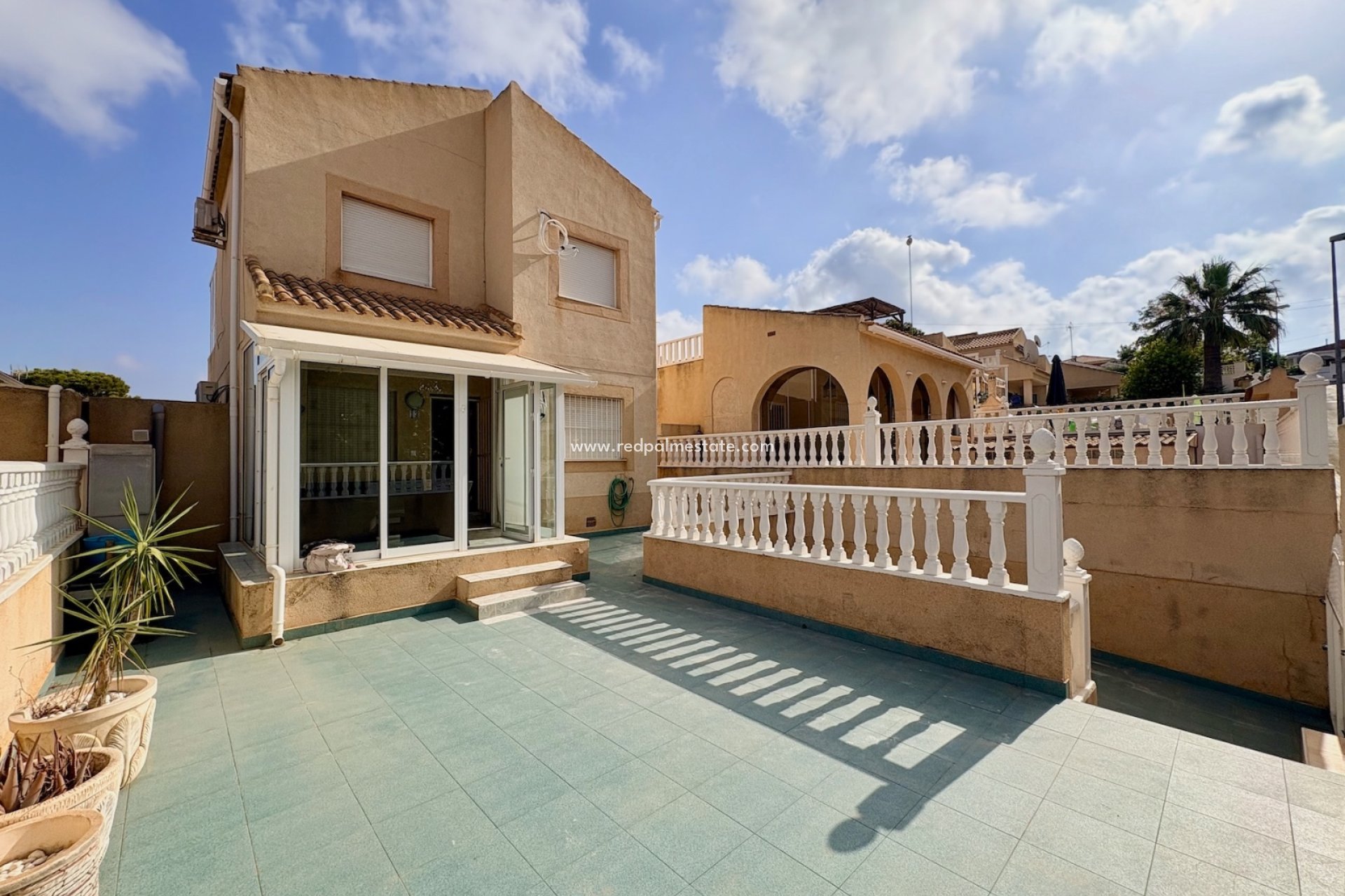 Revente - Entreprise -
Orihuela - Inland