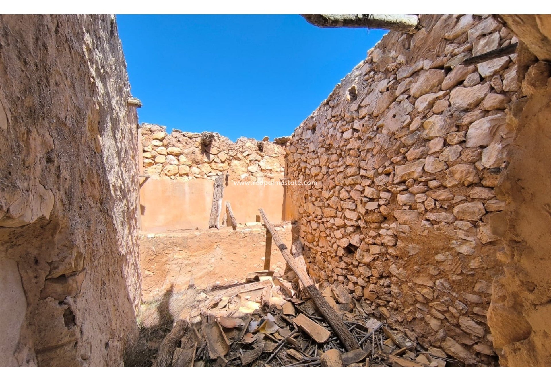 Revente - Entreprise -
Rodriguillo - Inland