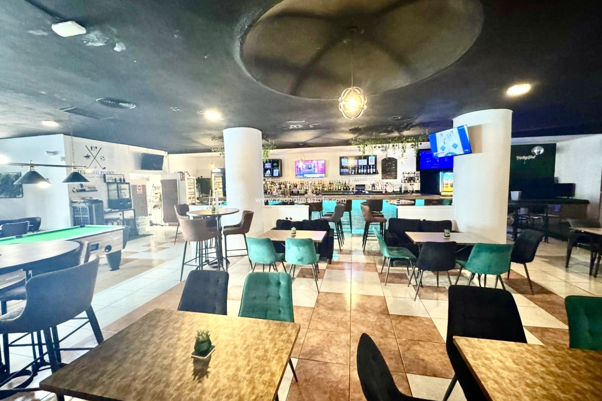 Revente - Entreprise -
San Miguel de Salinas - Inland