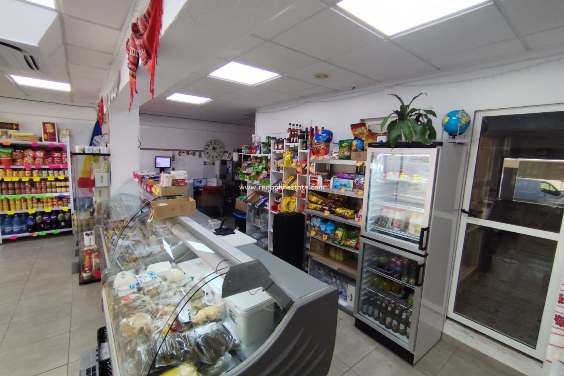 Revente - Entreprise -
Torrevieja - Center