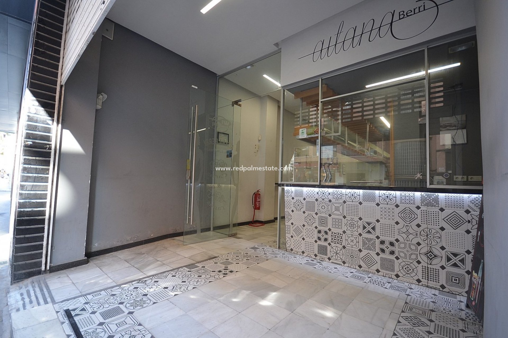 Revente - Entreprise -
Torrevieja - Centro Torrevieja