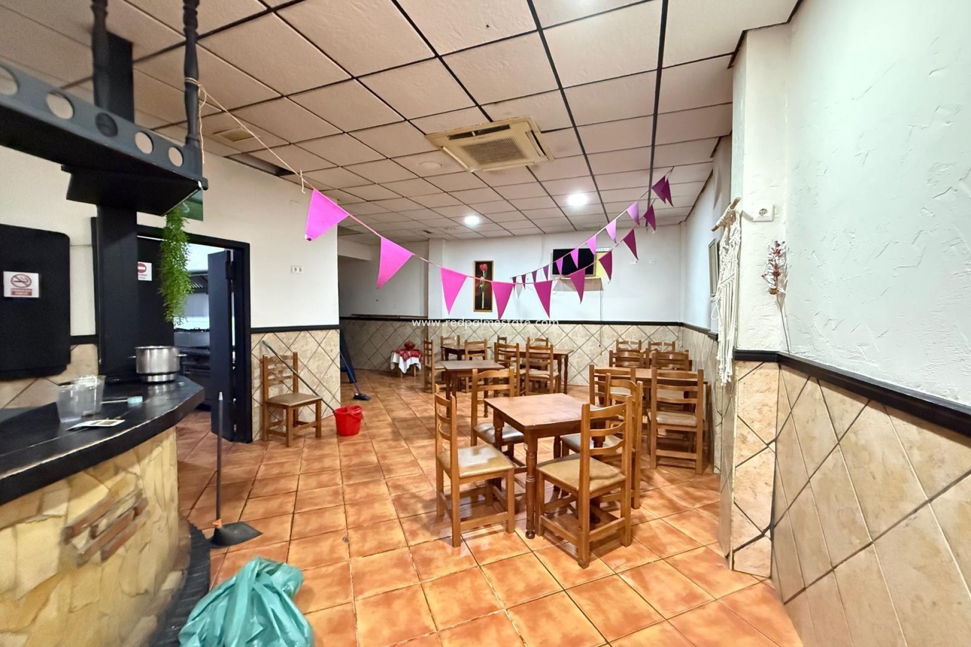 Revente - Entreprise -
Torrevieja - Centro Torrevieja