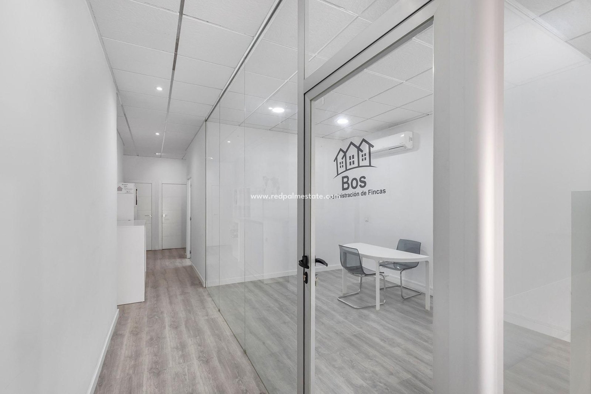 Revente - Entreprise -
Torrevieja - La Mata