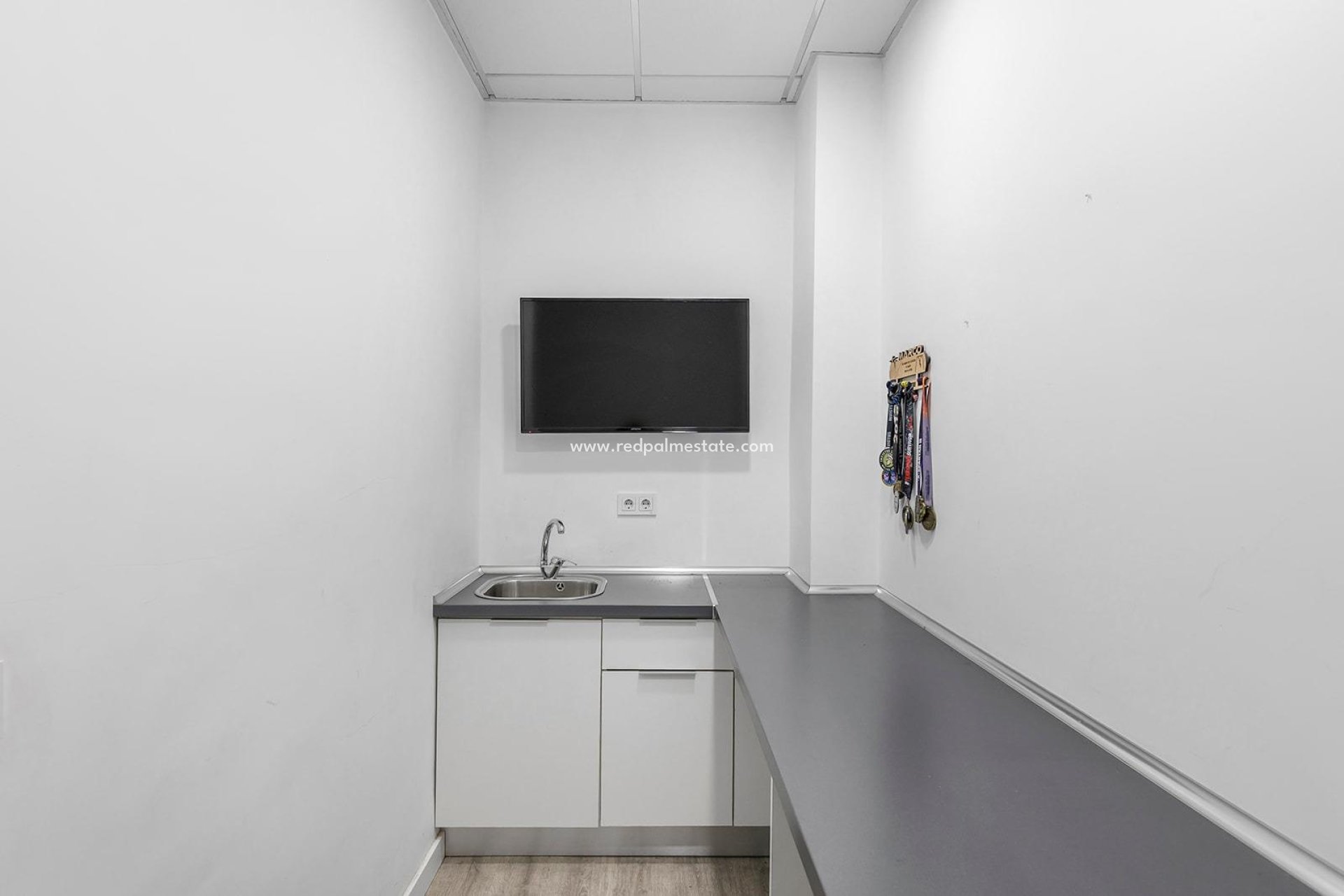 Revente - Entreprise -
Torrevieja - La Mata