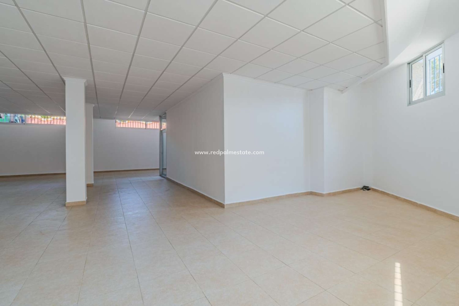 Revente - Entreprise -
Torrevieja - Nueva Torrevieja - Aguas Nuevas