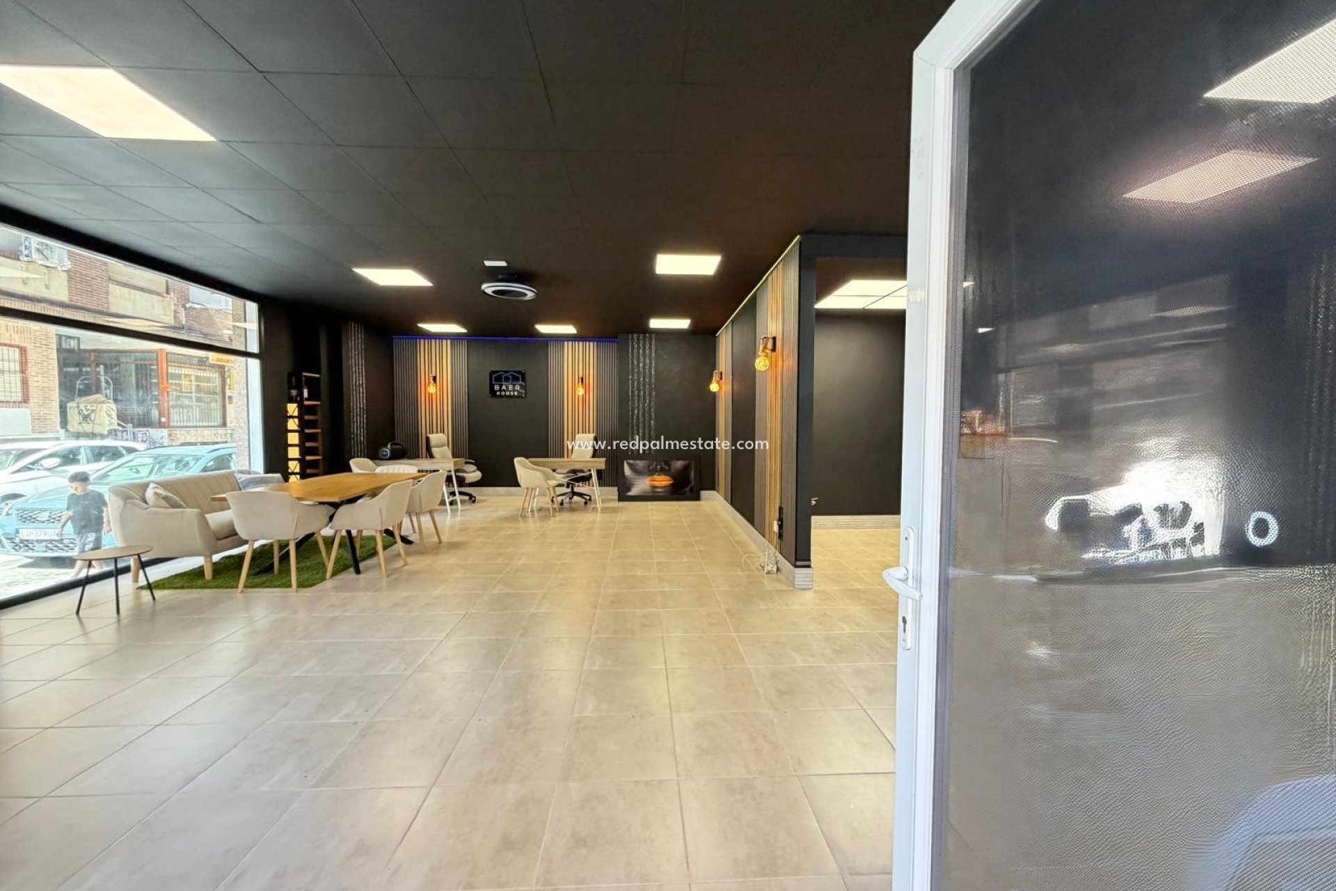 Revente - Entreprise -
Torrevieja - Playa de los Locos