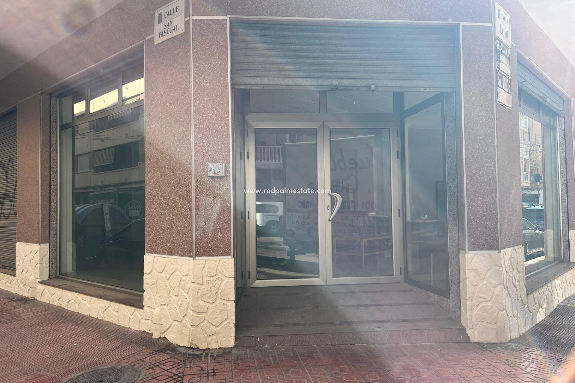 Revente - Entreprise -
Torrevieja - Playa de los Locos