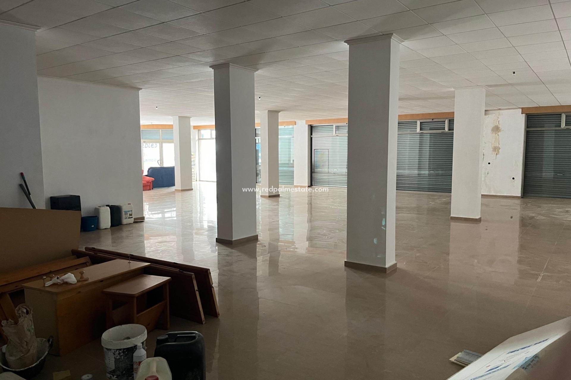 Revente - Entreprise -
Torrevieja - Playa de los Locos