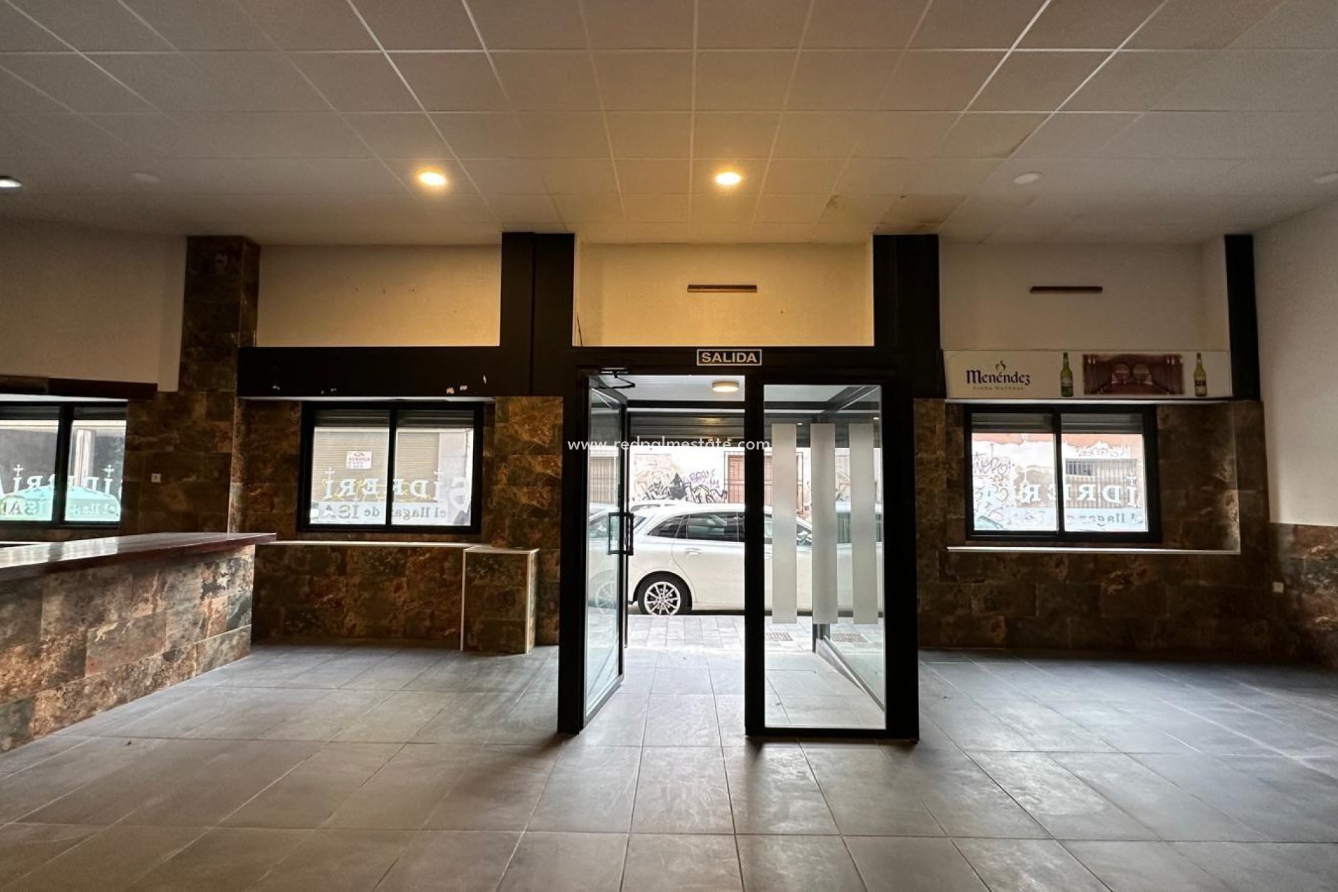 Revente - Entreprise -
Torrevieja - Playa del Cura