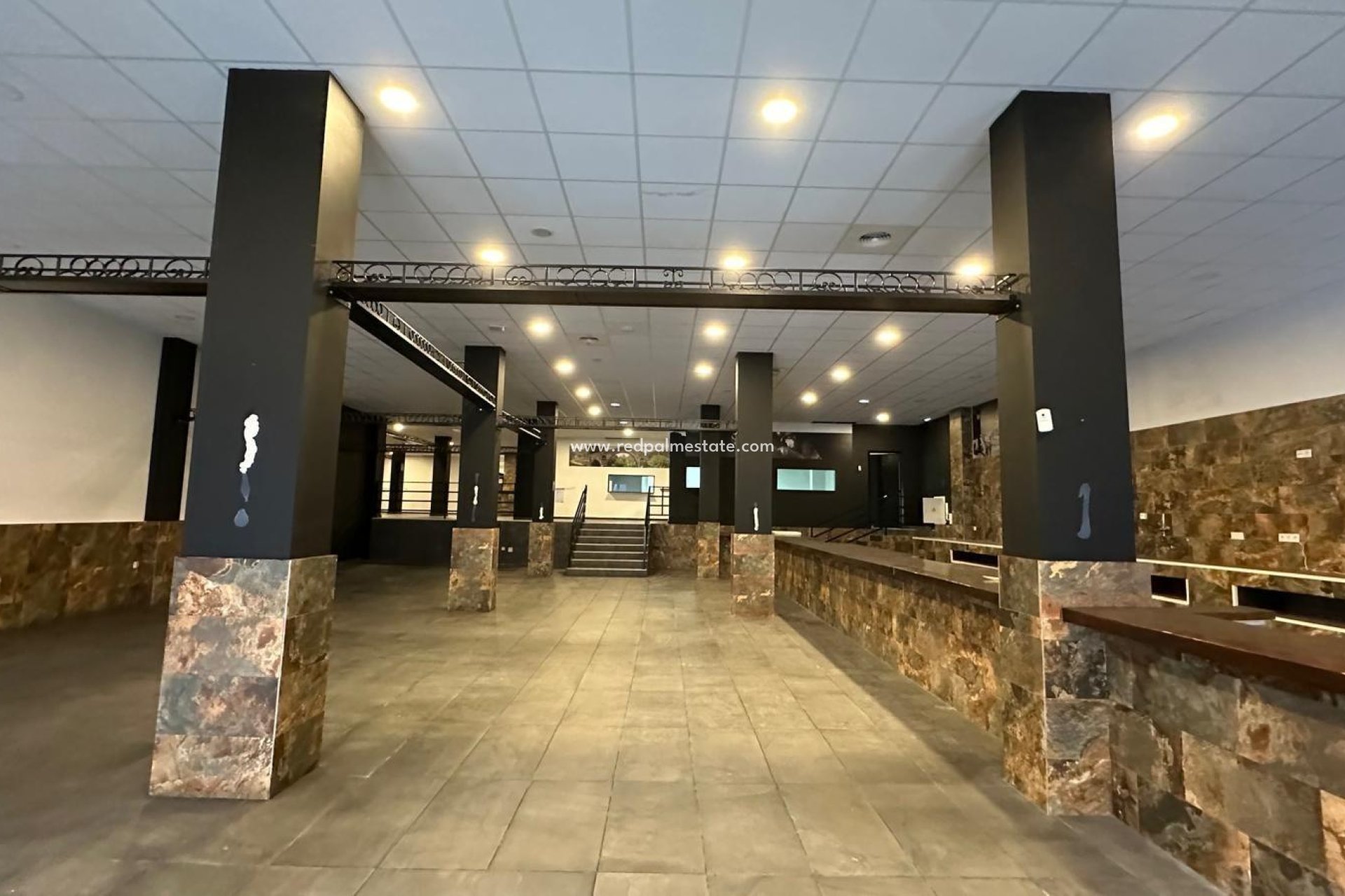 Revente - Entreprise -
Torrevieja - Playa del Cura