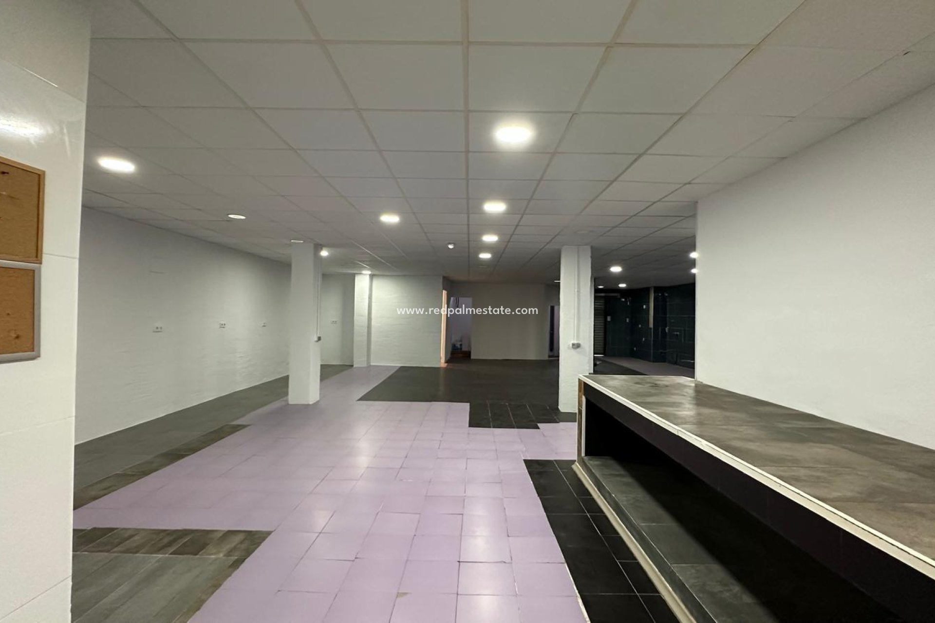 Revente - Entreprise -
Torrevieja - Playa del Cura