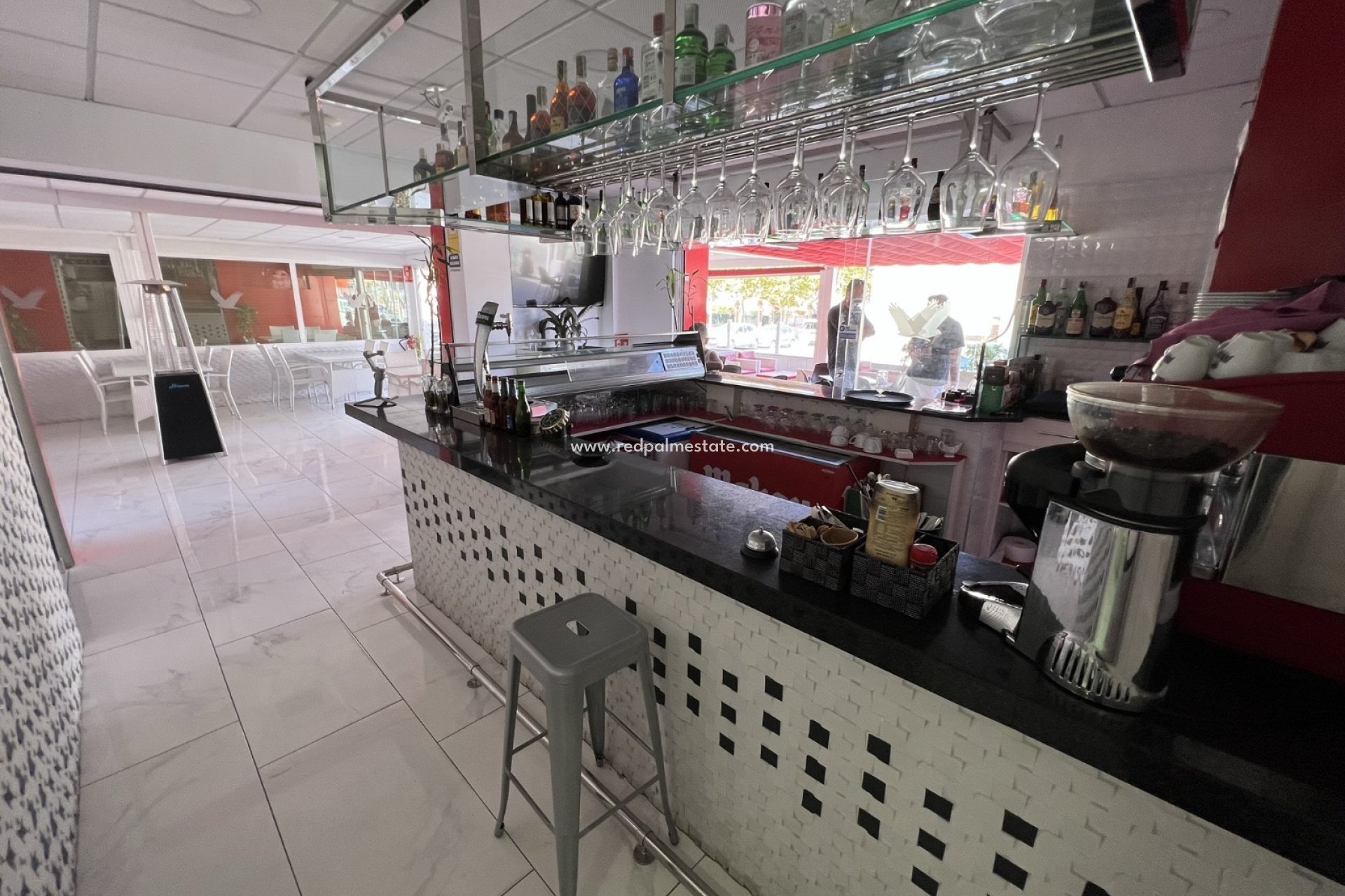 Revente - Entreprise -
Torrevieja