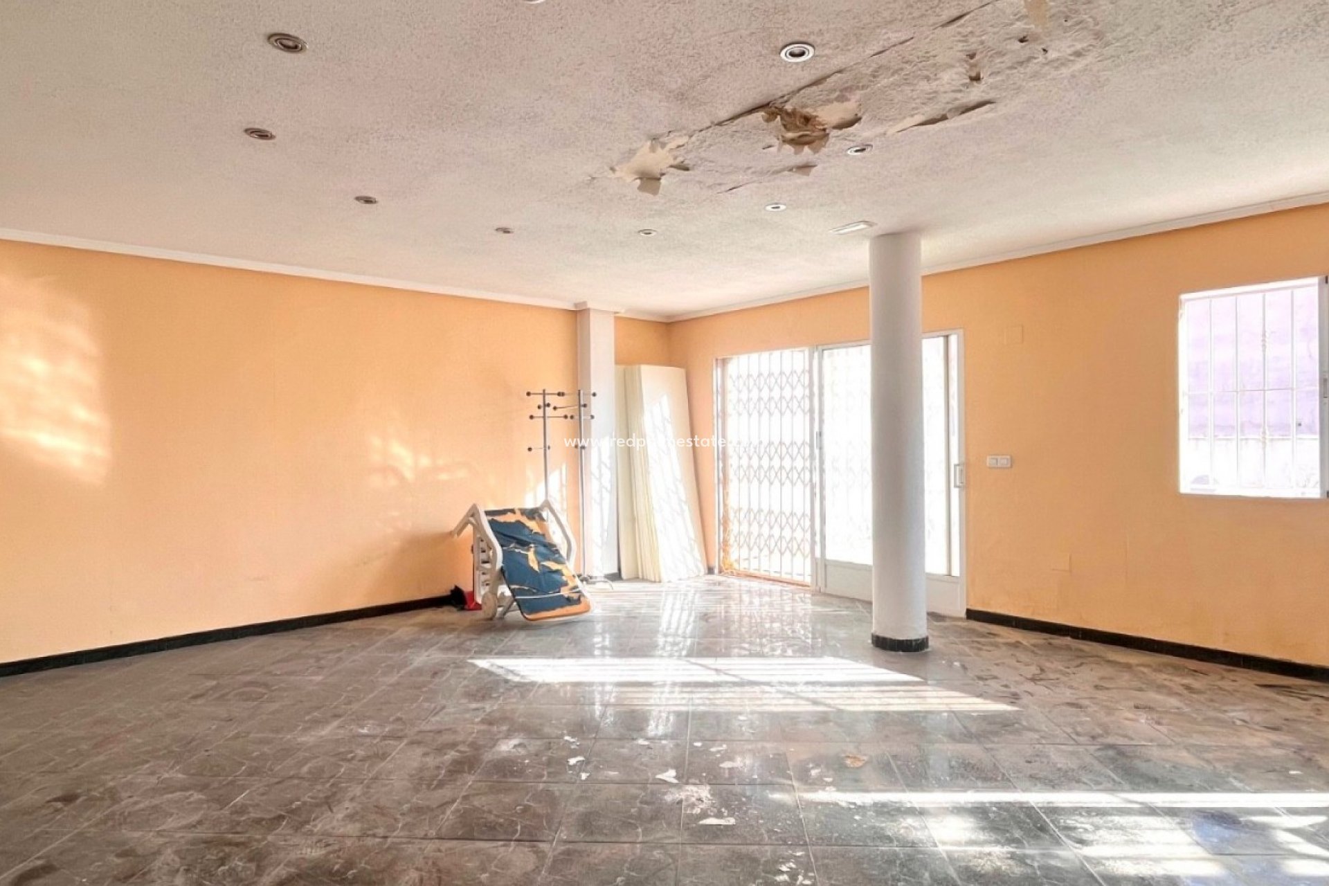 Revente - Entreprise -
Torrevieja