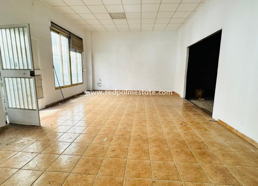 Revente - Entreprise -
Torrevieja