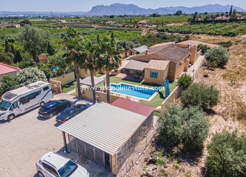 Revente - Finca / Propriété de campagne -
Albatera - Pueblo 11