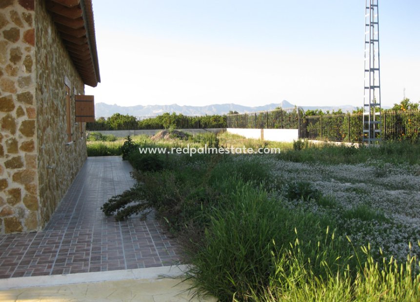 Revente - Finca / Propriété de campagne -
Benferri - Inland