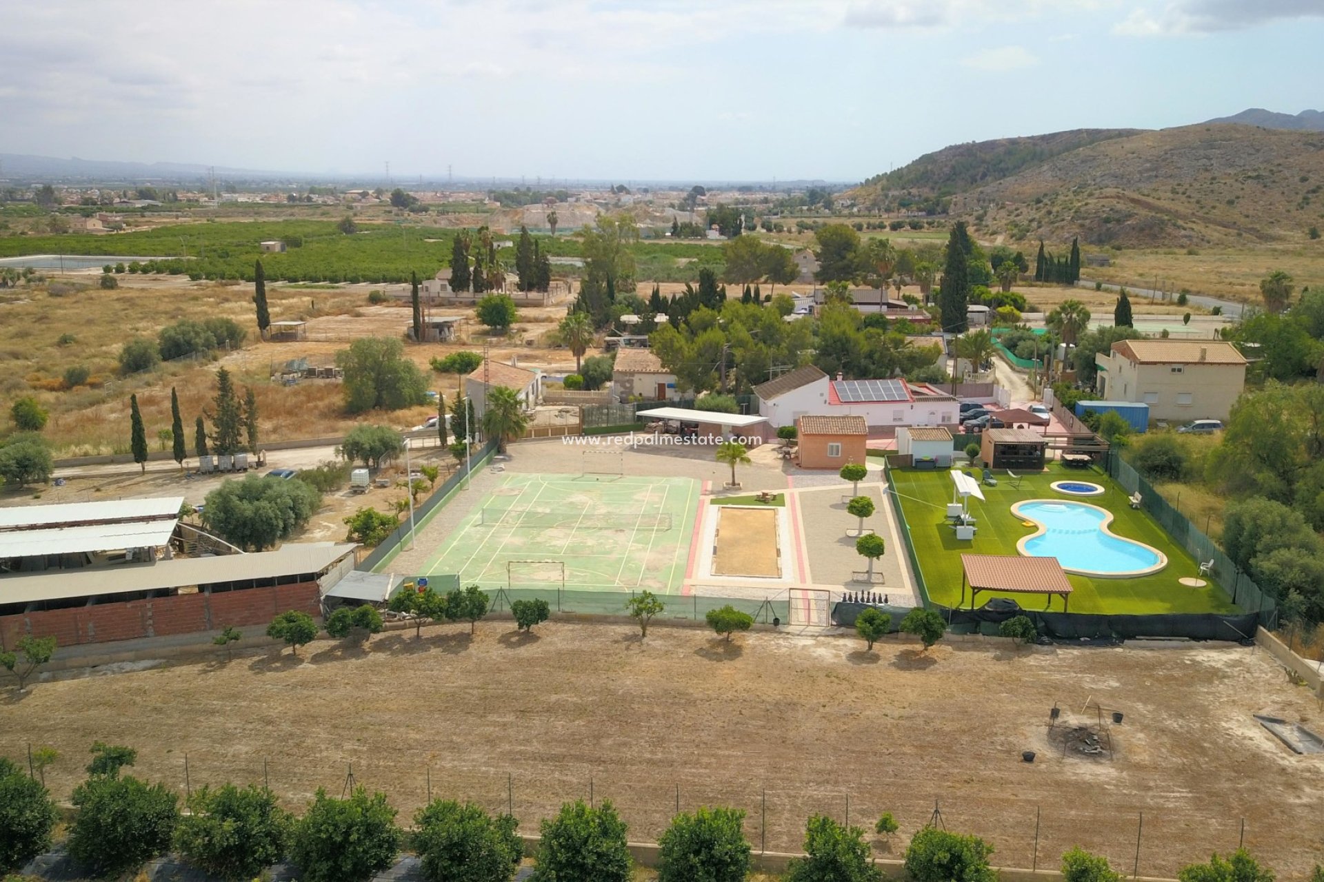 Revente - Finca / Propriété de campagne -
Benferri