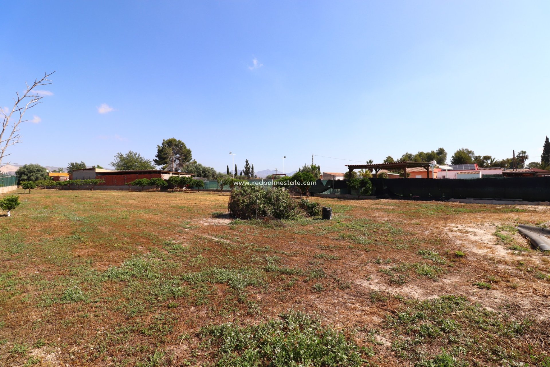 Revente - Finca / Propriété de campagne -
Benferri