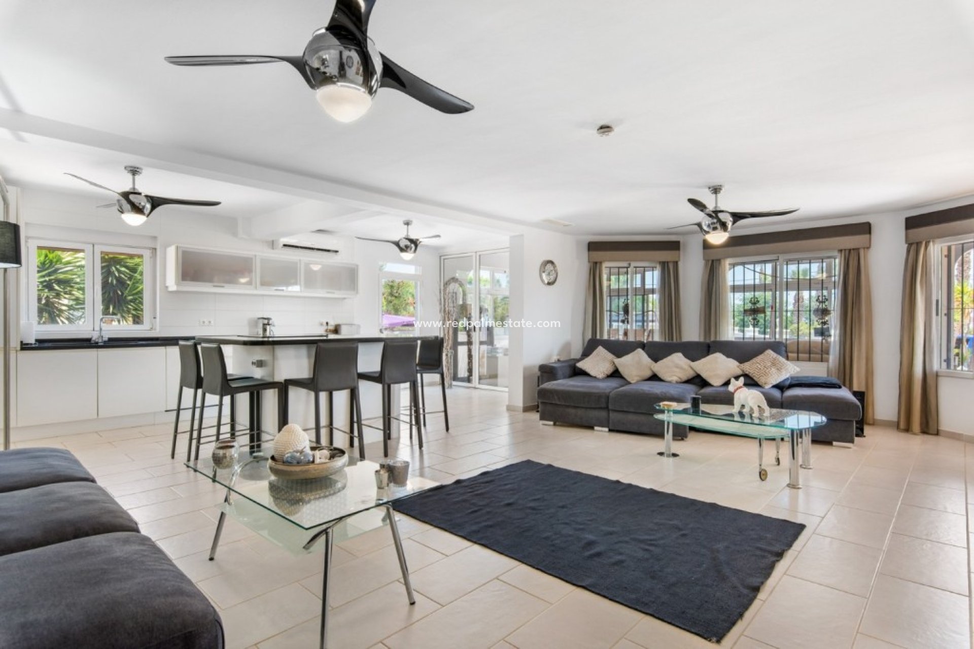 Revente - Finca / Propriété de campagne -
Catral