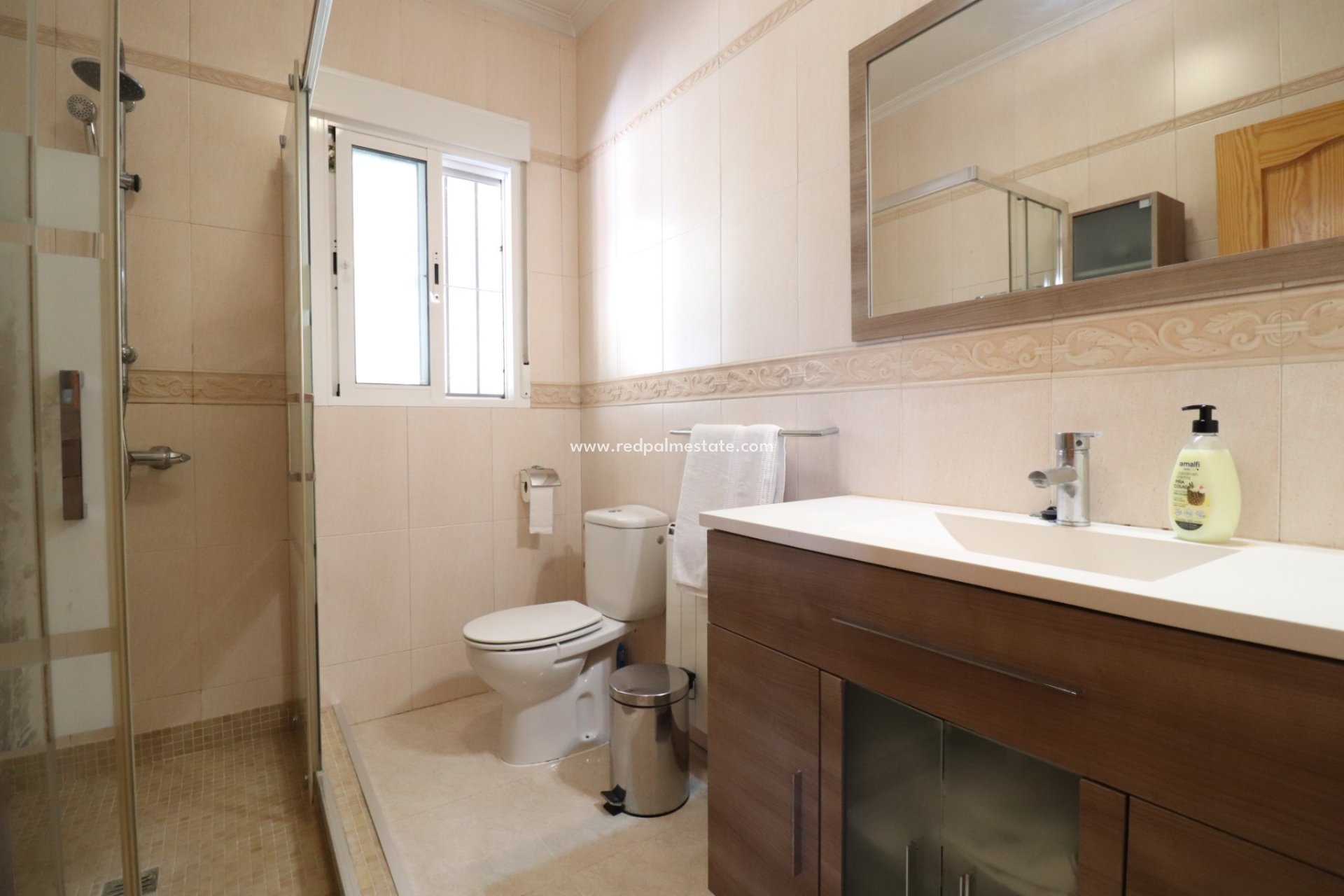 Revente - Finca / Propriété de campagne -
Catral