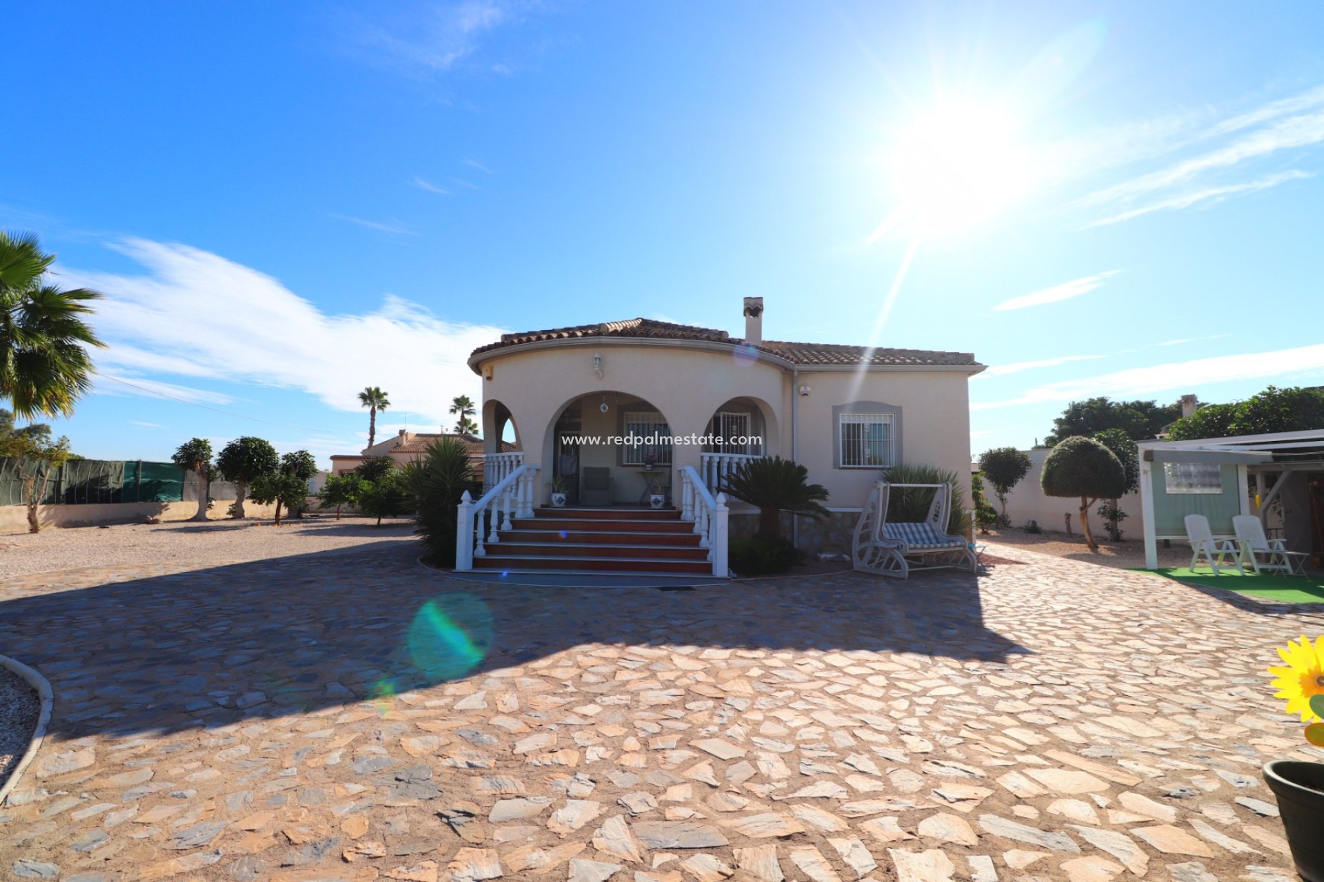 Revente - Finca / Propriété de campagne -
Catral