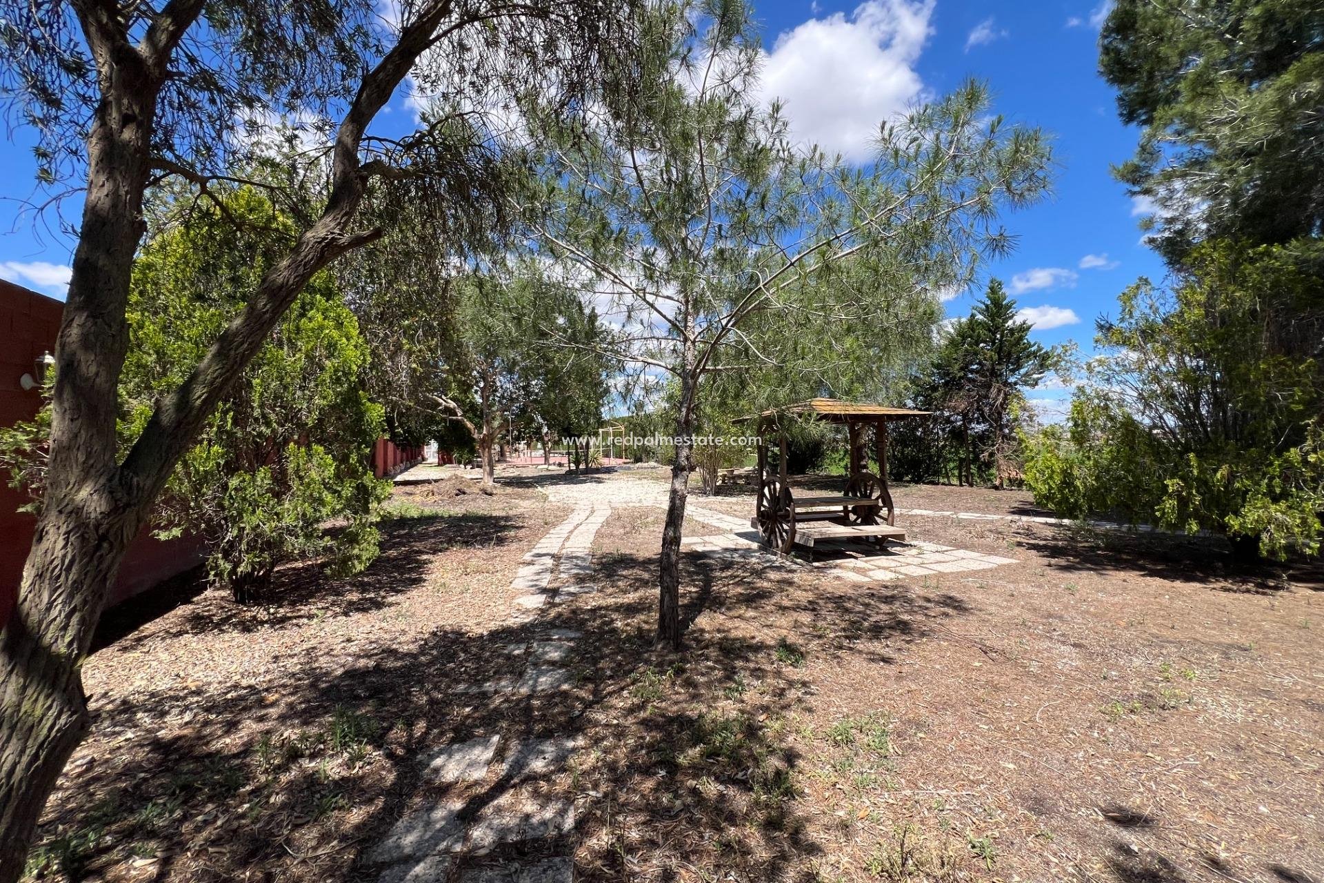 Revente - Finca / Propriété de campagne -
Dolores