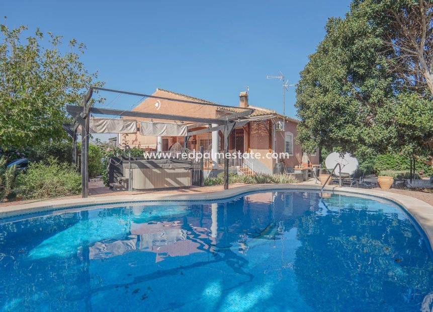 Revente - Finca / Propriété de campagne -
Orihuela