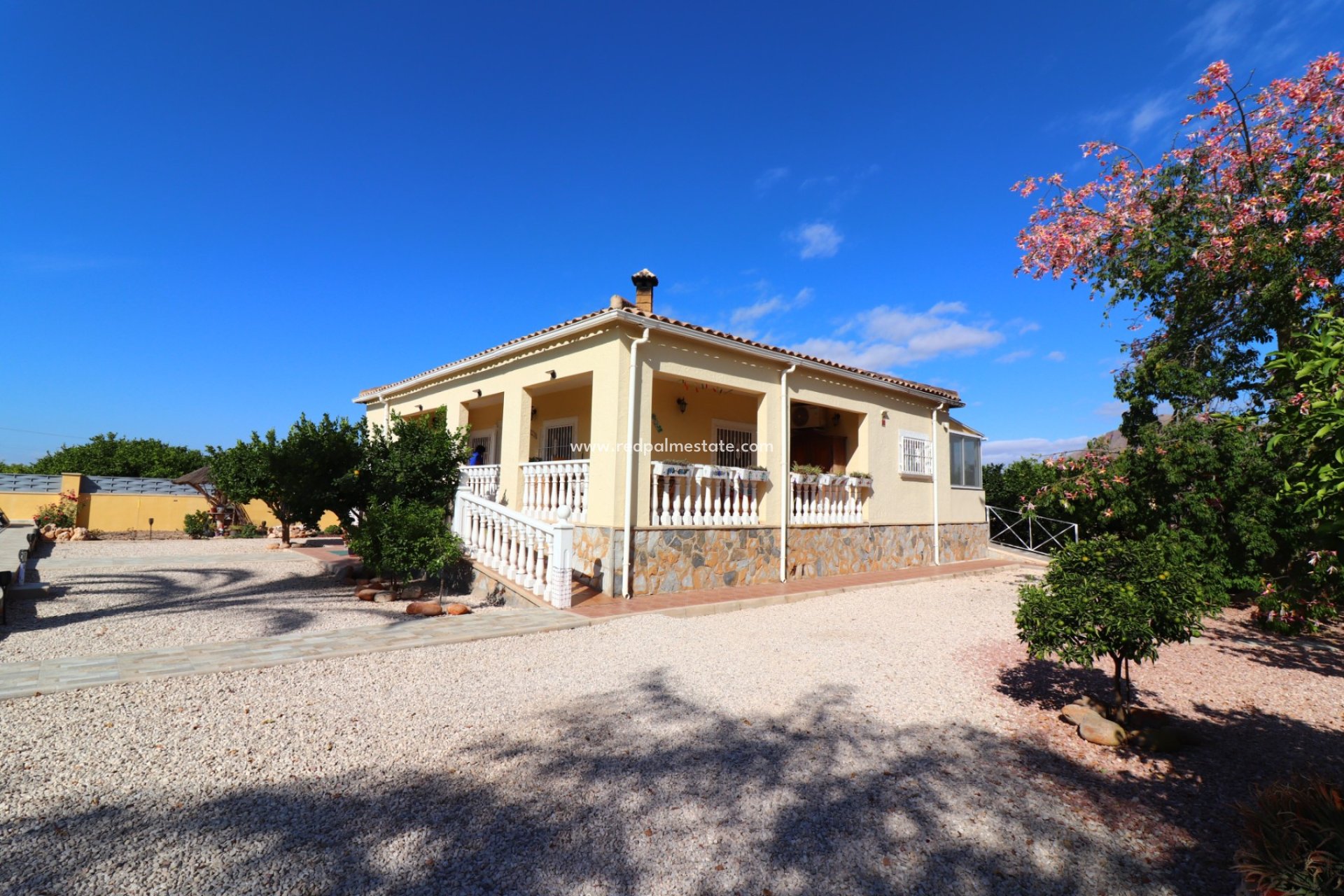 Revente - Finca / Propriété de campagne -
Orihuela