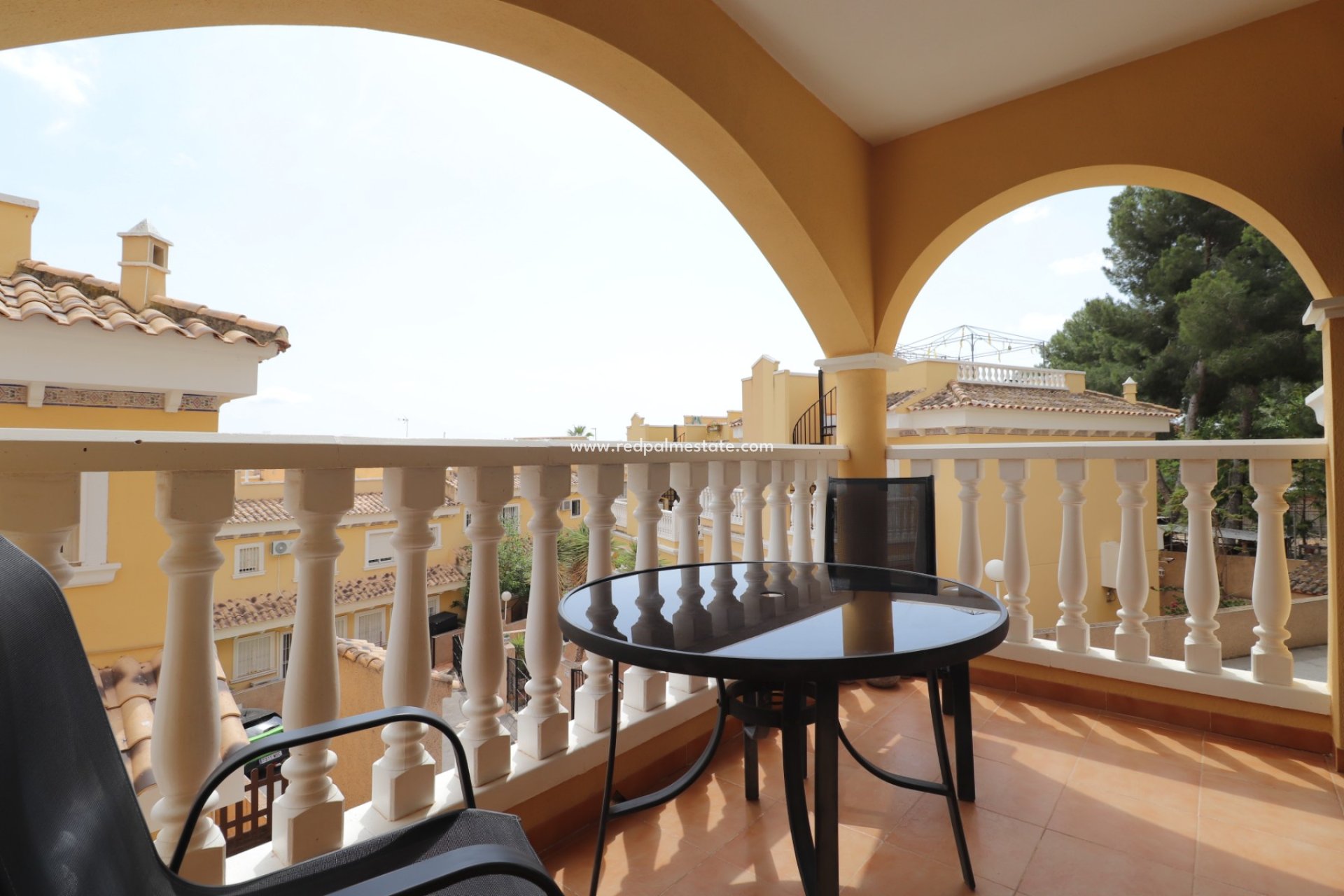 Revente - Maison de ville -
Algorfa