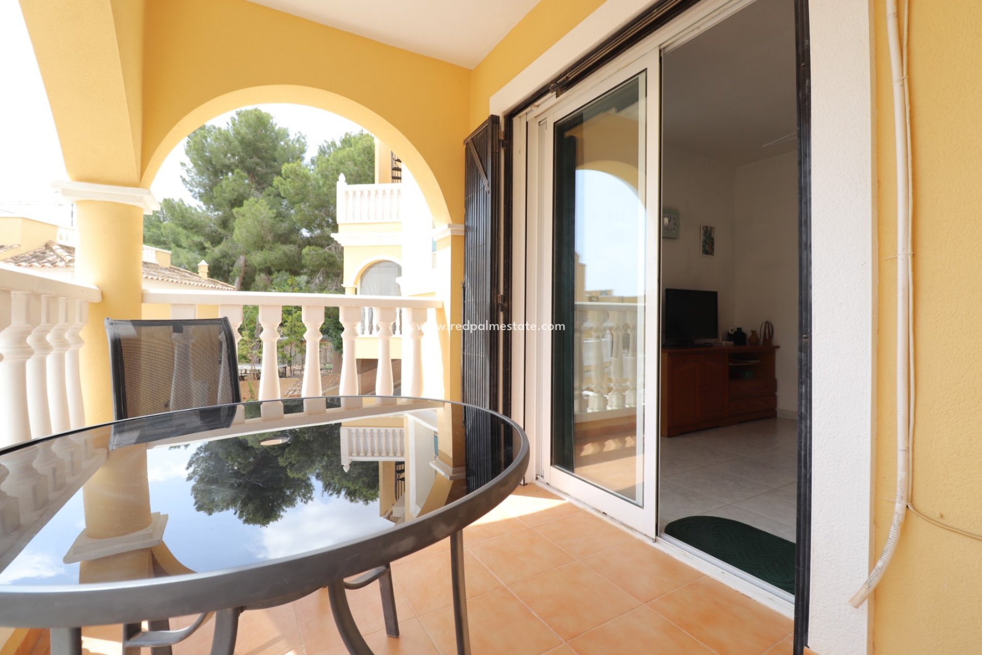 Revente - Maison de ville -
Algorfa