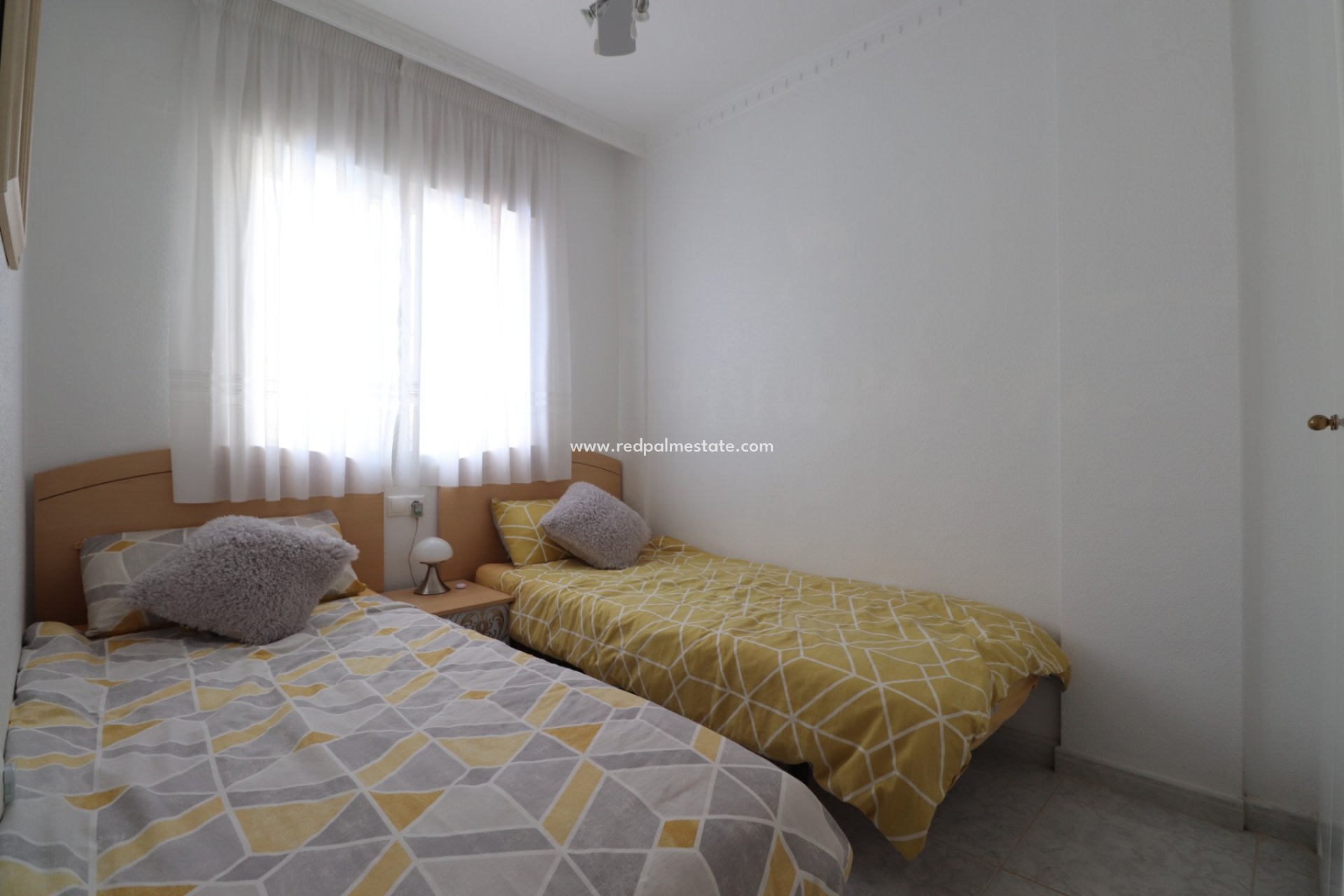 Revente - Maison de ville -
Algorfa